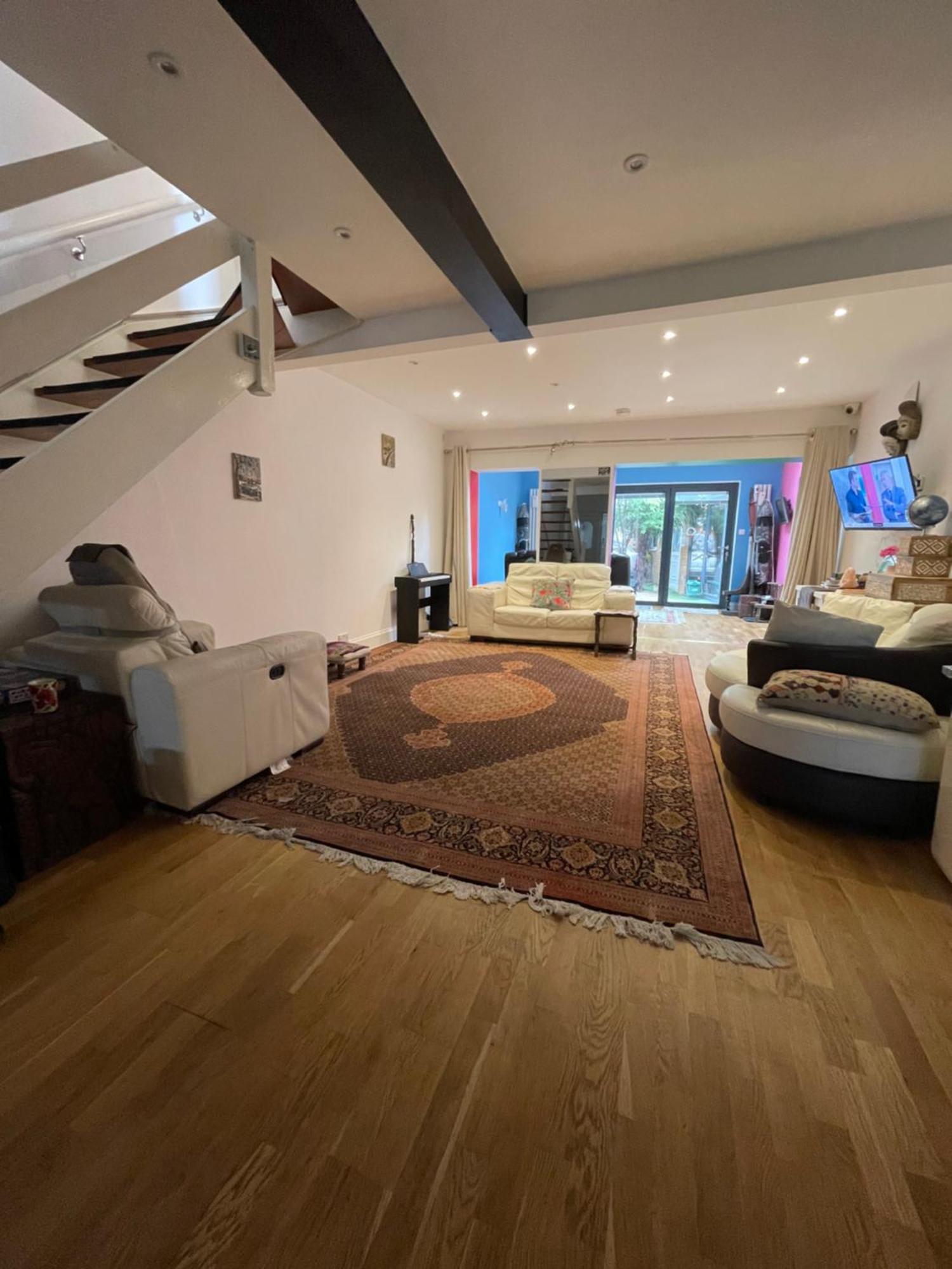 Homestay Luxury With Private Bathrooms *